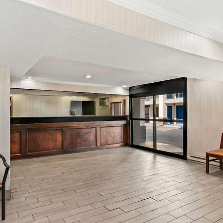 Motel 6 Lester - Philadelphia Airport Екстериор снимка
