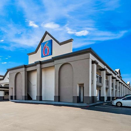 Motel 6 Lester - Philadelphia Airport Екстериор снимка