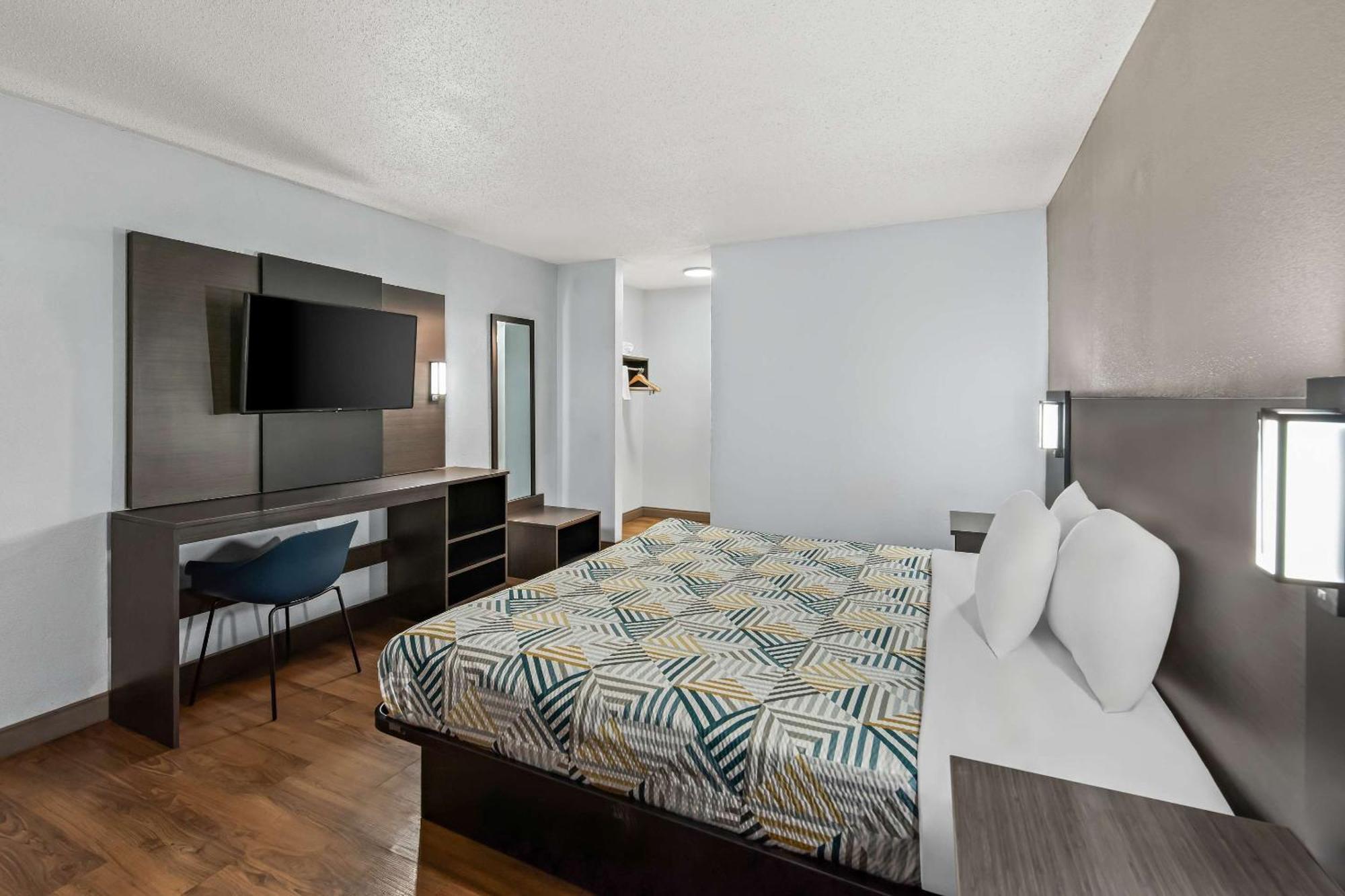 Motel 6 Lester - Philadelphia Airport Екстериор снимка