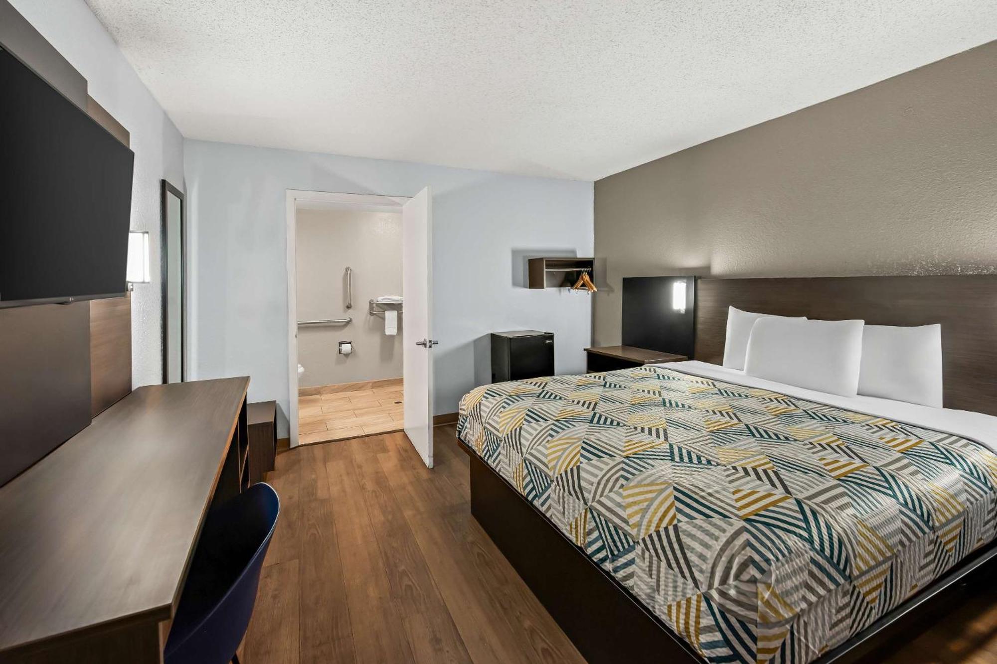 Motel 6 Lester - Philadelphia Airport Екстериор снимка